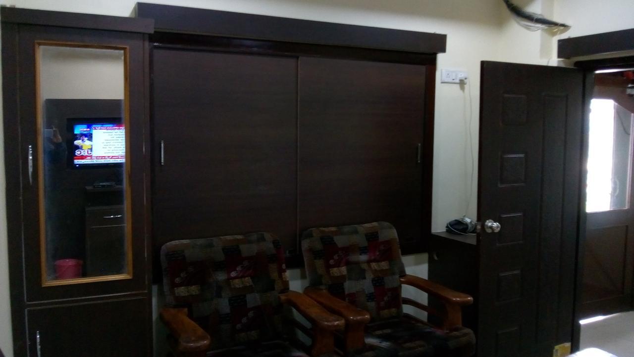 Divya Lodge Hyderabad Eksteriør billede